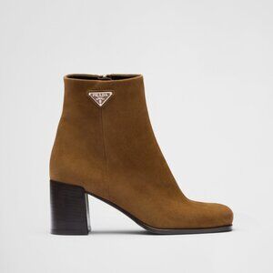 NWTPrada Ankle Boots In Sigaro Brown Suede Leather Block Heels